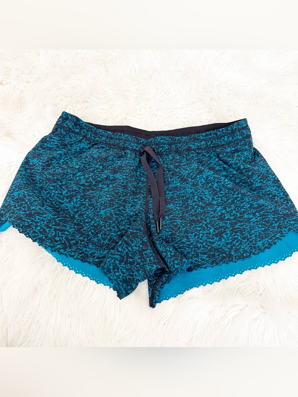 lululemon athletica Teal and Black Patterned Athletic Shorts